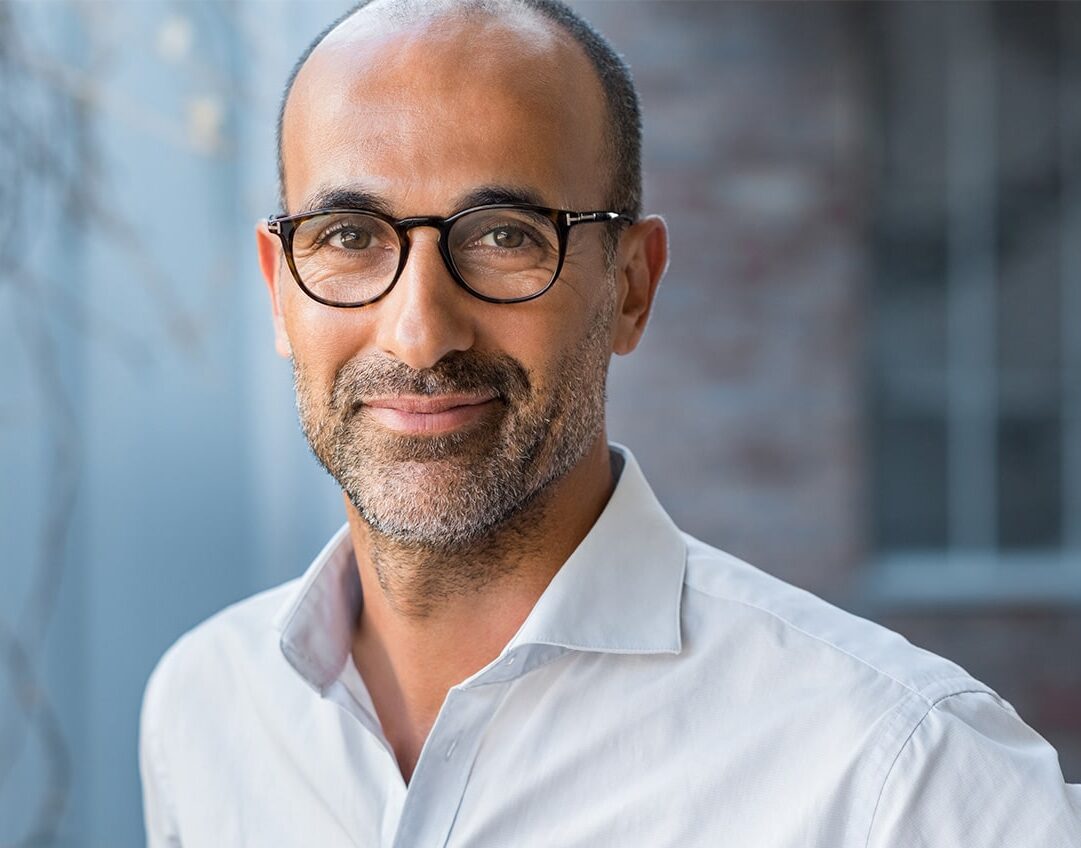 We are here to <span>help</span> Healthcare Professionals